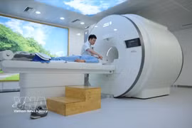 Vietnam strengthens capacity for early diagnosis with advanced technology