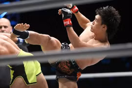 World champion Nguyen Tran Duy Nhat will defend his Muay Thai title at the World Games 2025, which will be held from August 7 to 17 in China. (Photo dantri.vn)