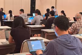 First national computer-based Vietnamese language proficiency test held overseas