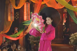 Traditional Ao Dai heritage celebrated in Hanoi