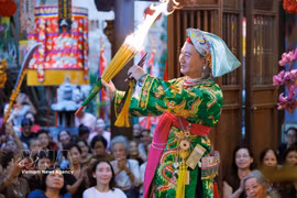 Vietnamese Mother Goddess worship marks 10 years on UNESCO heritage list