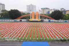 Vietnam record set for largest dance performance by older people 