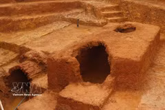 Two ancient brick tombs discovered in Nghe An with rare artefacts