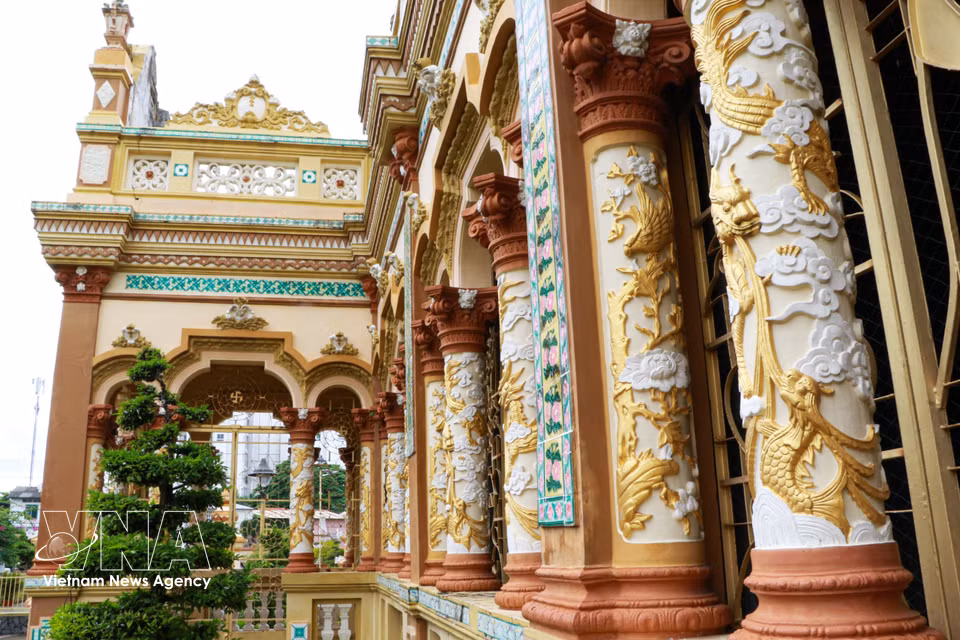 Carved column details enrich the building’s artistic value. (Photo: Hong Thai/VNA)