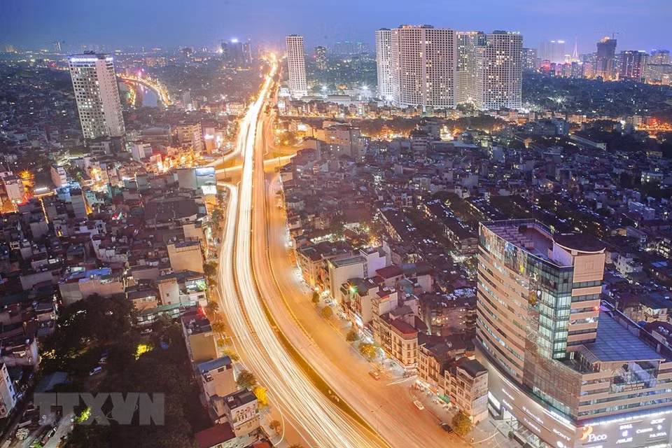Part of Dong Da and Thanh Xuan districts along Tay Son and Nguyen Trai roads (Photo: VNA)