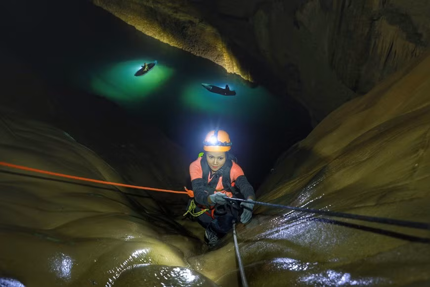 ‘I had to slide about 100 meters underground. From there the group used special lights to move around in the darkness,’ she said. Son Doong cave is one of the largest caves in the world. It is located near Phong Nha -Ke Bang National Park, a UNESCO World Heritage Site in Bo Trach district, the central province of Quang Binh. Tour to Son Doong was named among 10 of the best virtual tours of the world's natural wonders by British newspaper The Guardian. Each year, only a handful of tourists are permitted to enter, with groups going into the cave as part of a five-day expedition that involves two nights of camping inside of Son Doong Cave. (Photo: Hai An/ Vietnamplus)