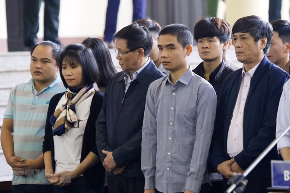 Defendants at the court (Photo: VNA)