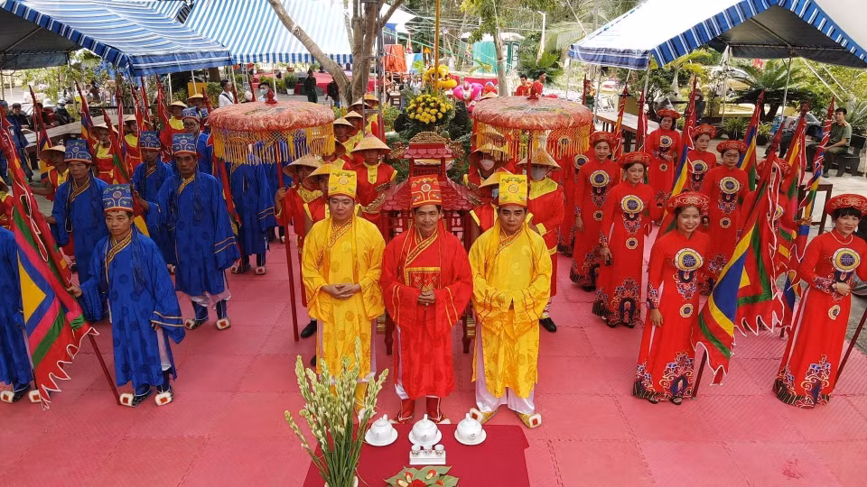 Lady Phi Yen’s death anniversary commemorated at An Son Temple in Con Dao district, Ba Ria-Vung Tau province. (Photo: VNA)