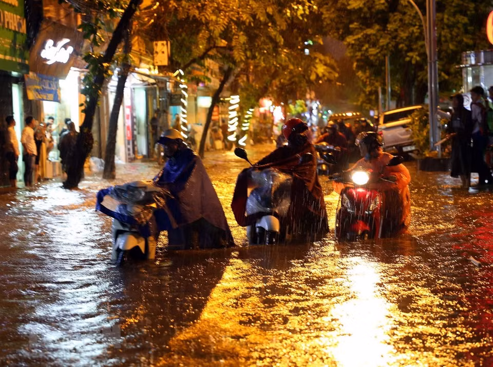 Nguyen Huy Tuong street in Thanh Xuan district (Source: VNA)