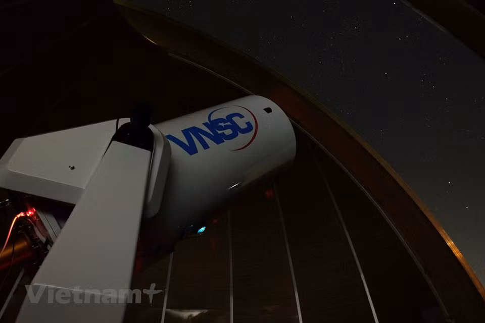 The Observatory consists of an optical telescope with 0.5m diameter, which is designed and made by Marcon, a famous Italian firm for precision engineering (Photo: VNA)