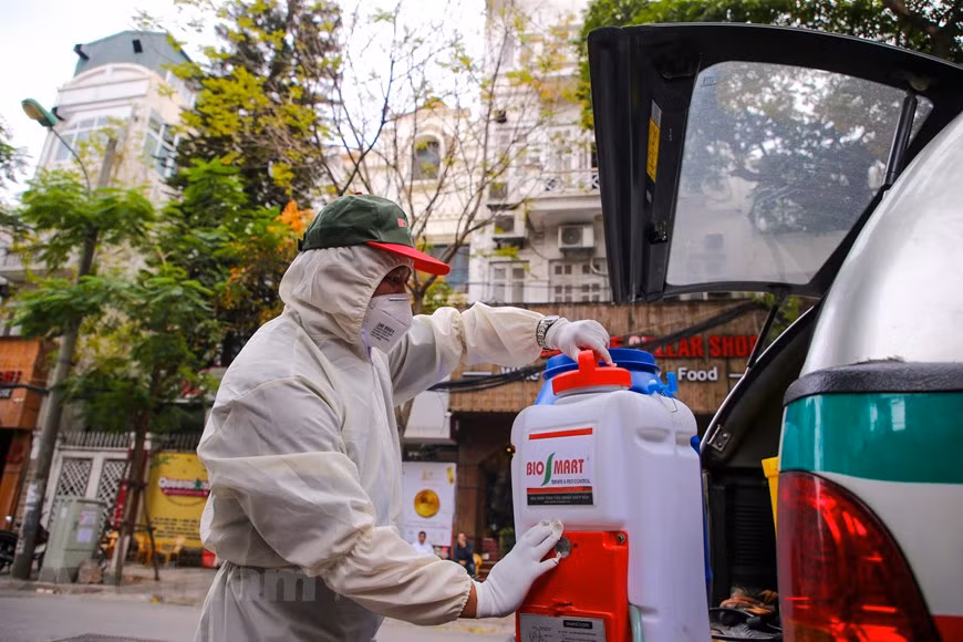 This is the fourth time relic sites in Hanoi have been sterlised since the outbreak of COVID-19 (Photo: Minh Son/Vietnam+)