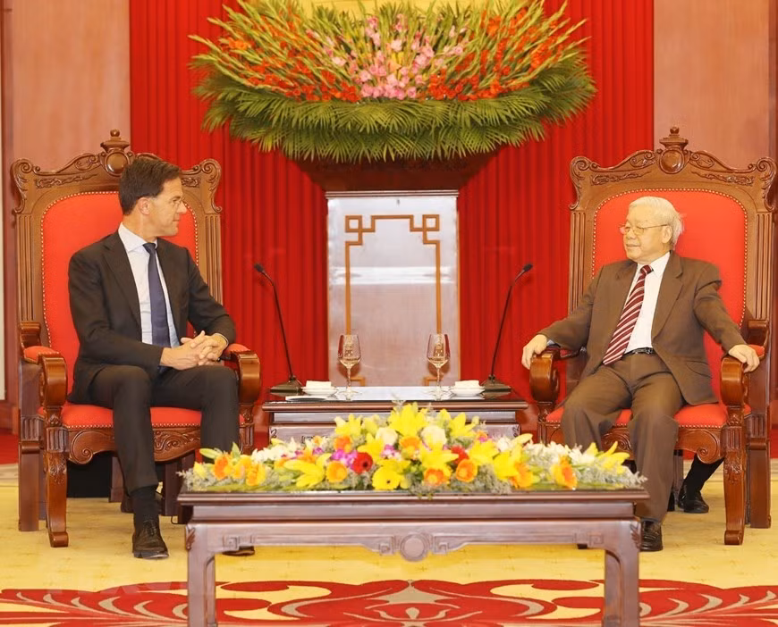General Secretary and President Nguyen Phu Trong receives the visiting Prime Minister of the Netherlands, Mark Rutte, April 9, 2019 (Photo: VNA)