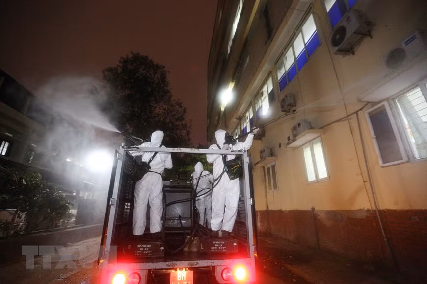 Disinfection is conducted at Bach Mai hospital (Photo: VNA)h