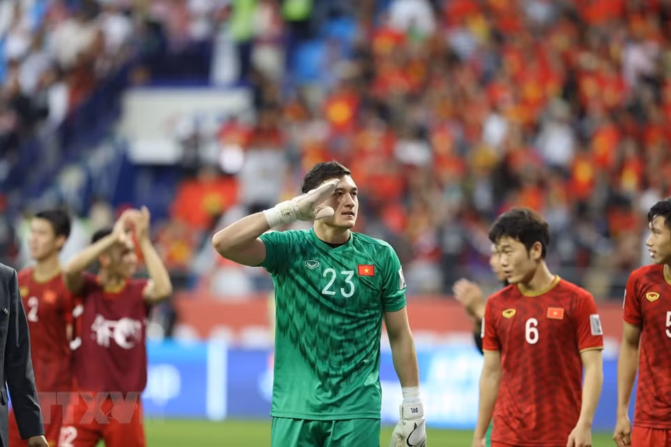 Goalkeeper Dang Van Lam is one of the heroes to help Vietnam enter Asian Cup quarters (Photo:VNA)