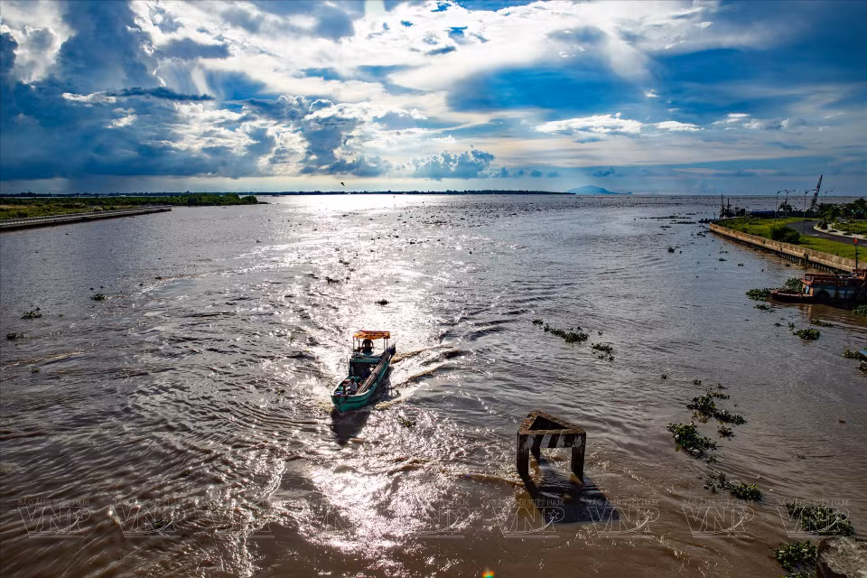 The Rach Gia sea gate. (Photo: VNP/VNA)