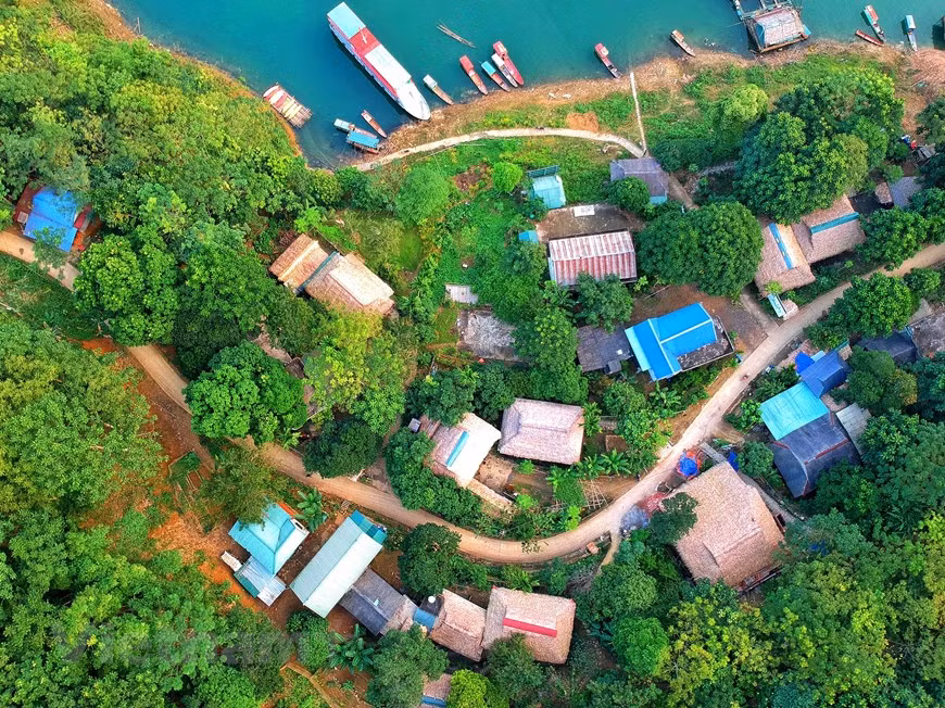 The quiet beauty of a Muong village (Photo: Vietnam+)