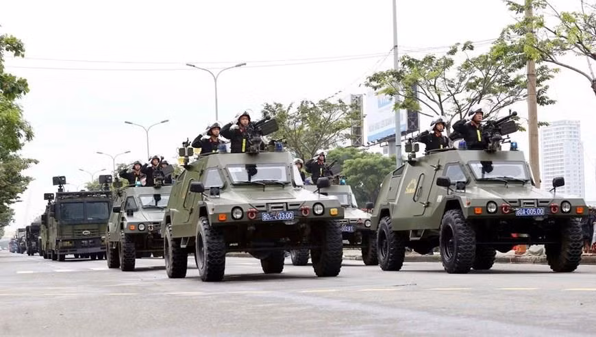 Drills to ensure security for the 2017 APEC Economic Leaders’ Week (Photo: VNA)