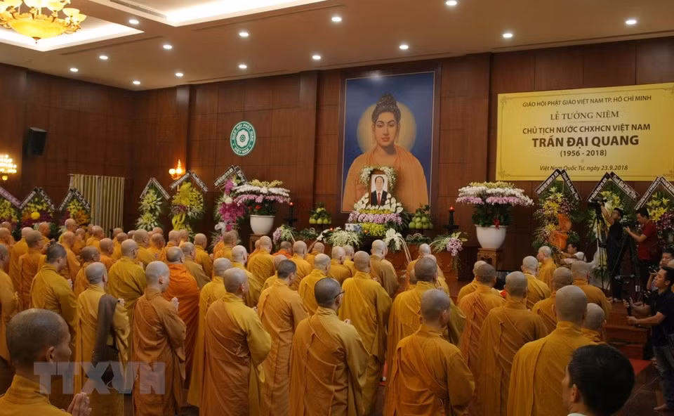 More than 500 Buddhist monks, nuns and followers of the VBS in HCM City joined the event. (Source: VNA)