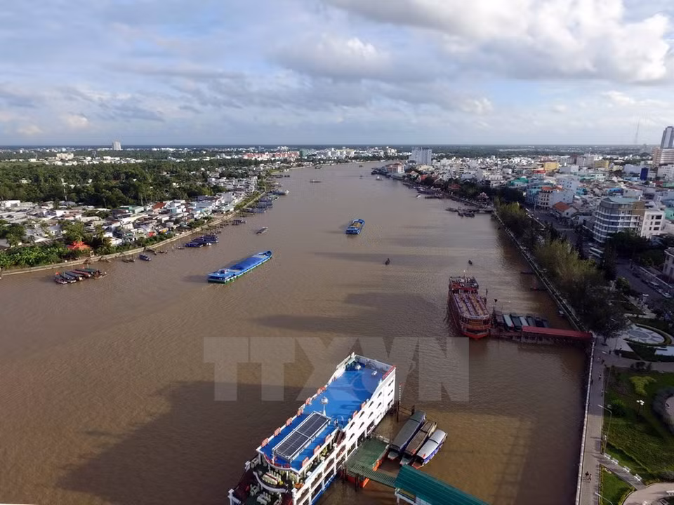 A section of Hau River (Source: VNA)