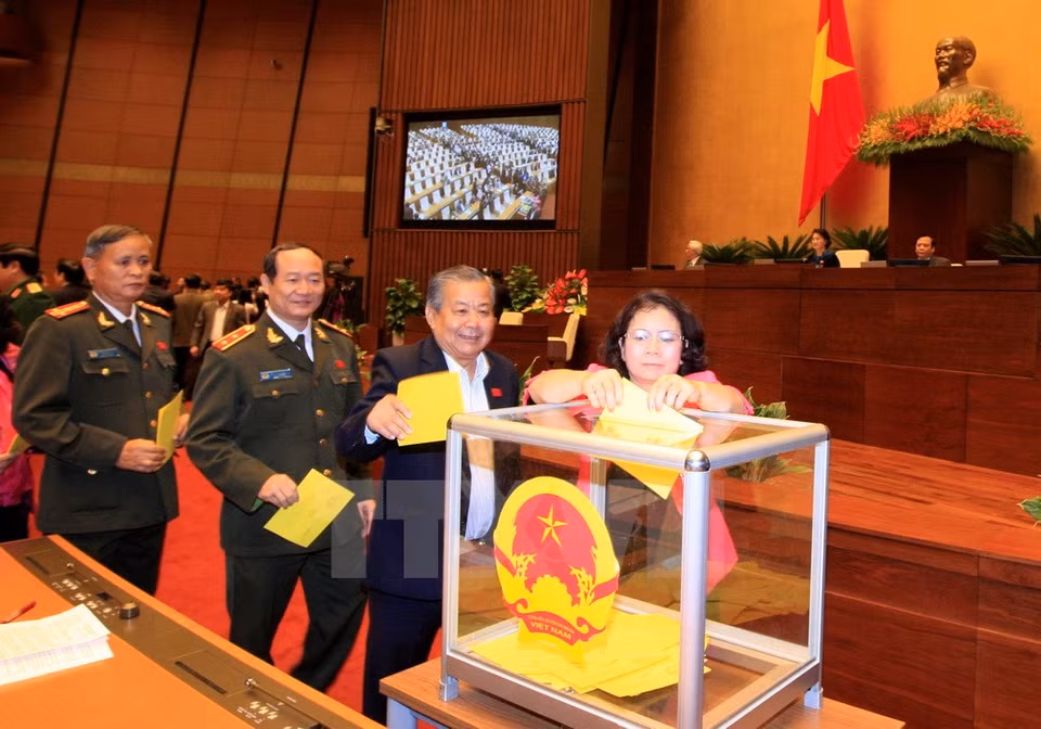 The election is conducted by secret ballot (Photo: VNA)