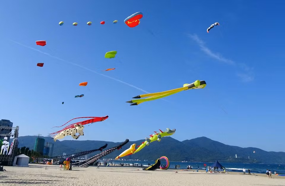 The festival was held at the Pham Van Dong beach on June 16-18 (Photo: VNA)
