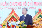Party General Secretary To Lam delivers speech at the meeting. (Photo: VNA)