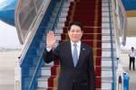 State President Luong Cuong leaves Hanoi on September 2 afternoon for a ceremony marking the 80th anniversary of the world people's victory over fascism and a working visit to China. (Photo: VNA)
