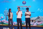 Young OVs engage in discussions in Vietnamese at the event. (Photo: VNA)