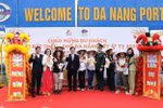 Da Nang welcomes first foreign tourists to the city (Photo: VNA)