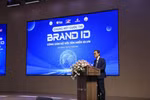 Do Quang Trung, head of the Vietnam Internet Network Information Centre's branch, delivers the opening speech at the final round of the website design competition “BrandID – Digital citizens with the id.vn domain.” (Photo: Ministry of Science and Technology)