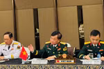 Sen. Lieut. Gen. Hoang Xuan Chien, Deputy Minister of National Defence of Vietnam (centre), speaks at the 4th Vietnam-Indonesia defence policy dialogue in Jakarta (Photo: VNA)