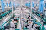Vietnam remains a magnet for FDI (Photo: VNA)