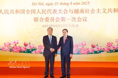 President of the National Assembly Tran Thanh Man (right) and Chairman of the Standing Committee of the National People’s Congress of China Zhao Leji at the first session of the Cooperation Committee between the two legislative bodies in Hanoi on August 31, 2025 (Photo: VNA)