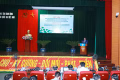 Ha Dinh Huong, Standing Deputy Director General of VNMAC, speaks at the workshop in Hanoi on September 30. (Photo: VNA)