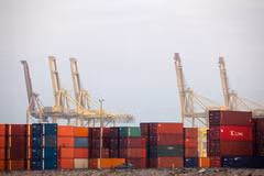 Containers at Penang Port in Butterworth city, Malaysia (Photo: AFP/VNA)