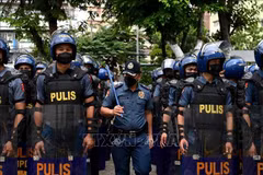 Philippines sends thousands of students home after school attack warnings