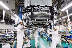 Car production at Honda Vietnam’s factory in Phu Tho province. Vietnam's total sales of vehicles in the January–September period was 495,138, up 20.2% year on year. (Photo: VNA)