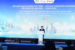 VCCI Chairman Ho Sy Hung speaks at the Vietnam Corporate Sustainability Forum (VCSF) 2026 in Hanoi on October 5, 2026. (Photo: VNA)