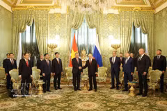 General Secretary of the Communist Party of Vietnam Central Committee and President To Lam meets with Russian President Vladimir Putin in Moscow on September 9, 2026. (Photo: VNA)