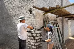 Thai Nguyen province strives to fulfill the goal of eliminating makeshift and dilapidated houses by August 31, 2025. (Photo: VNA)