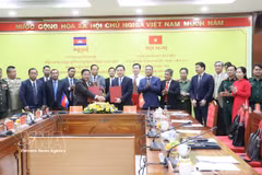 Dak Lak and Mondulkiri sign an MoU on cooperation for 2026–2030 on August 26. (Photo: VNA)
