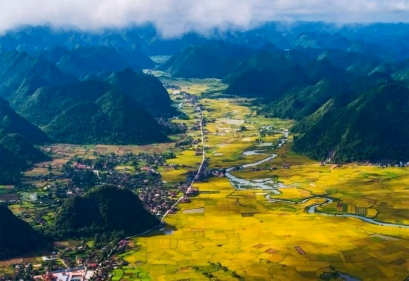 A view of the Bac Son limestone block in Lang Son Geopark (Photo: langson.gov.vn)
