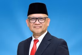  Indonesia urges universities to uphold local identity