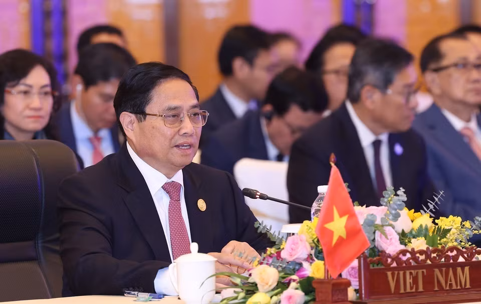 Prime Minister Pham Minh Chinh addresses the 10th ACMECS Summit. (Photo: VNA)