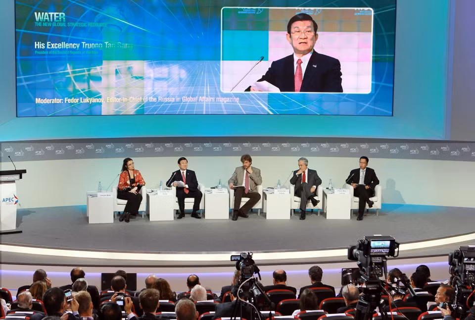 President Truong Tan Sang speaks at the plenary session of the 2012 APEC Business Summit themed “Water: A New Global Strategic Resource,” in Vladivostok (Russia), 2012. (Photo: Nguyen Khang - VNA)