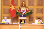 Prime Minister Pham Minh Chinh speaks at the meeting (Photo: VNA)
