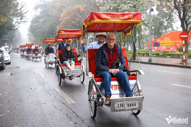 w-khach-du-lich-ha-noi-pham-hai-9847-1476-1.jpg