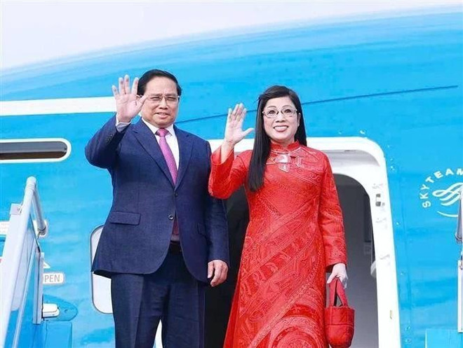 pm-chinh-and-his-spouse.jpg