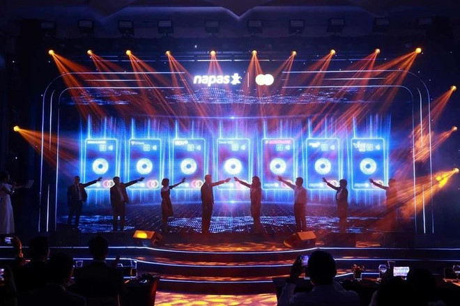 The launch ceremony of the NAPAS – Mastercard co-badged card (Photo: VNA) napas.jpg