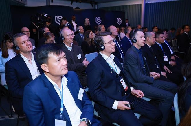 Delegates at the Vietnam-Sweden Business Forum in Stockholm on June 12 (local time). (Photo: VNA) chinh3.jpg